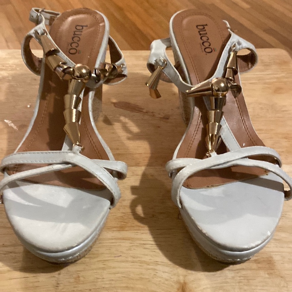 wedges,  white very comfortable